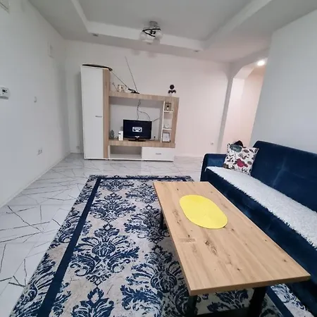Apartment Apartman Alma